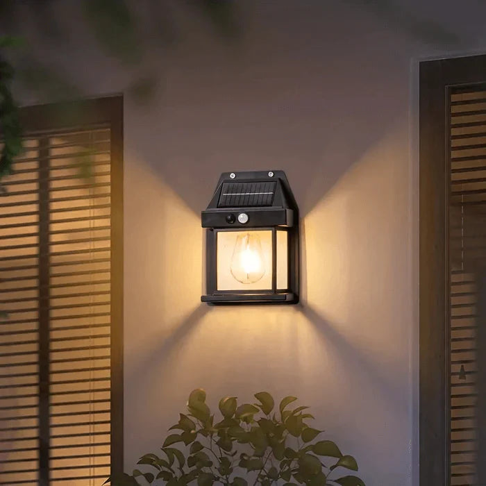 Geotict ™ – Outdoor Wall Lantern